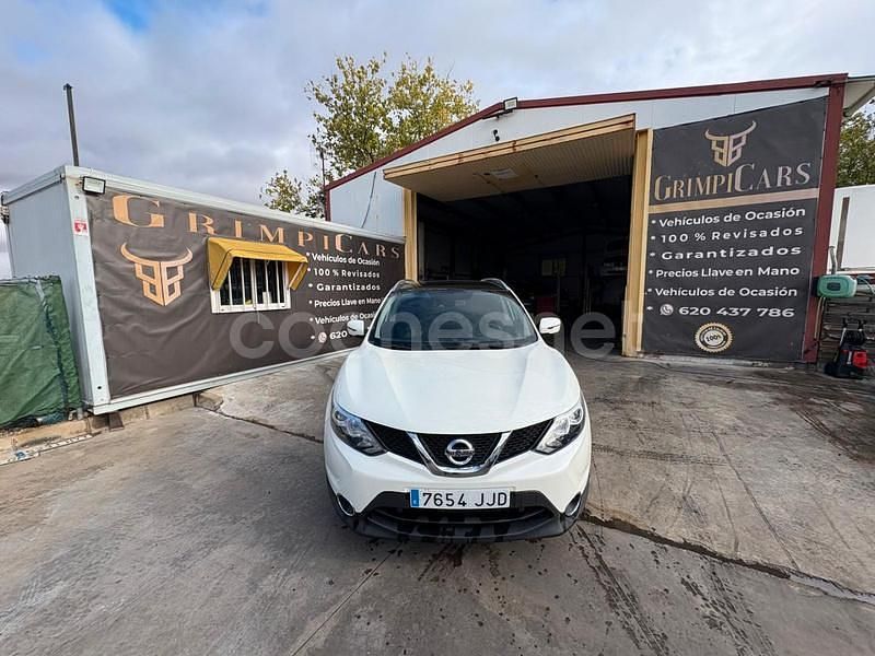 Usado Nissan Qashqai N-TEC 130 CV (95 kW) 2015 Blanco SUV