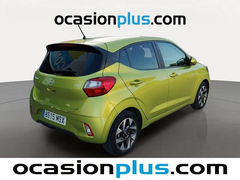 Usado Hyundai i10 64 CV (47 kW) 2024 Verde Utilitario