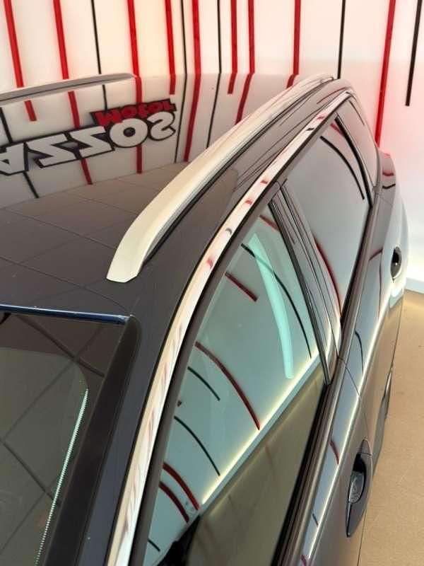 Usado Peugeot 5008 Allure 131 CV (96 kW) 2018 Azul SUV