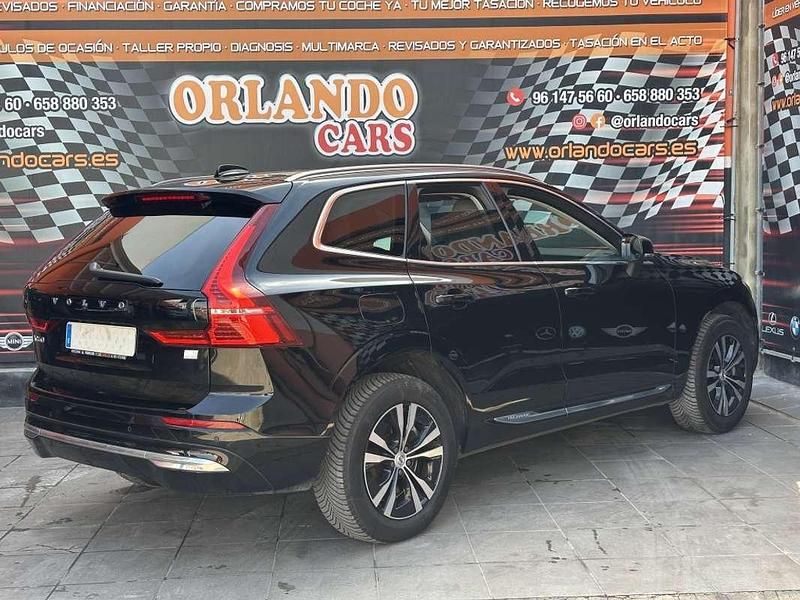 Usado Volvo XC60 Core 351 CV (258 kW) 2022 Negro SUV