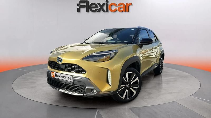 Usado Toyota Yaris Hybrid Edition 116 CV (85 kW) 2022 Amarillo