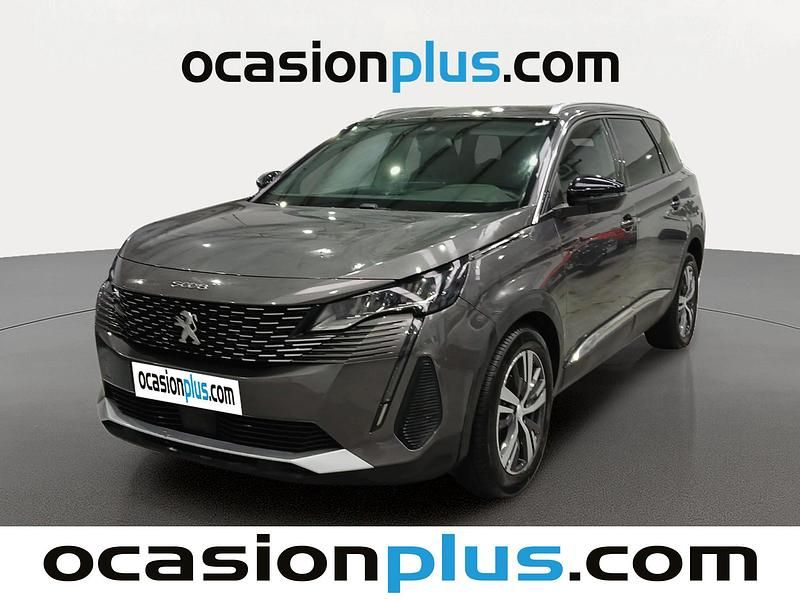Usado Peugeot 5008 Allure 131 CV (96 kW) 2024 Gris plata SUV