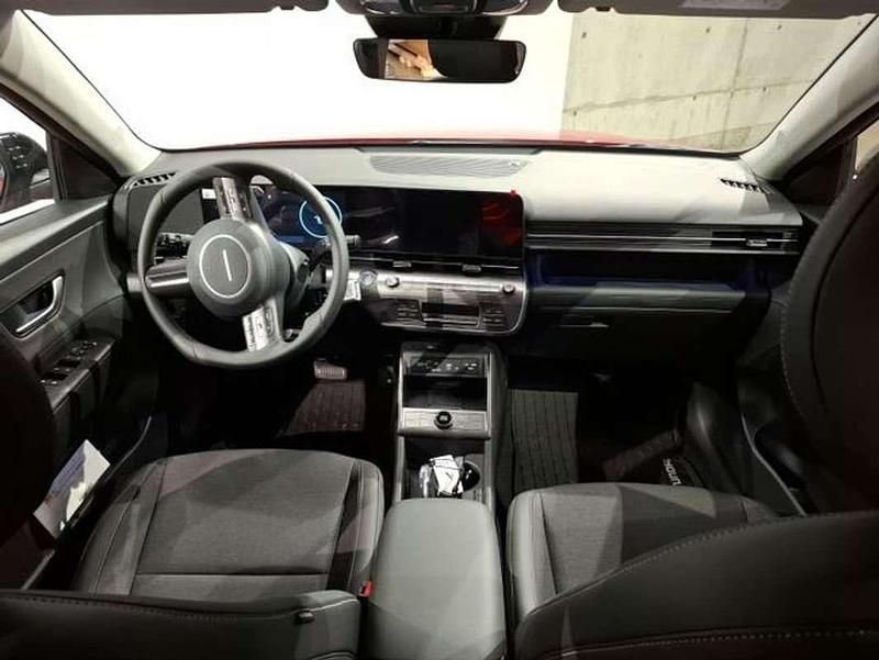 Usado Hyundai Kona 139 CV (102 kW) 2025 Negro SUV