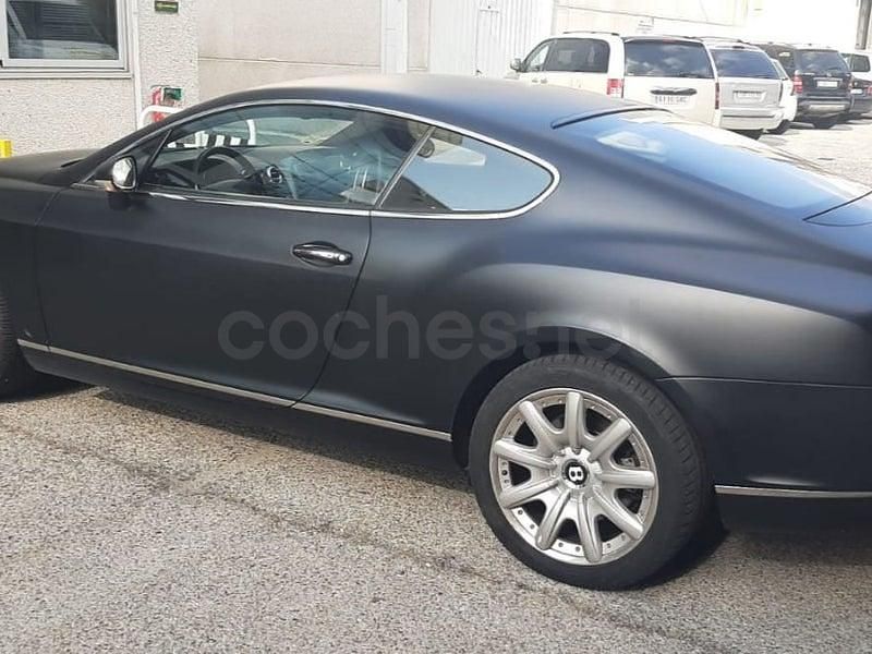 Usado Bentley Continental GT 560 CV (411 kW) 2005 Gris / plata Coupe
