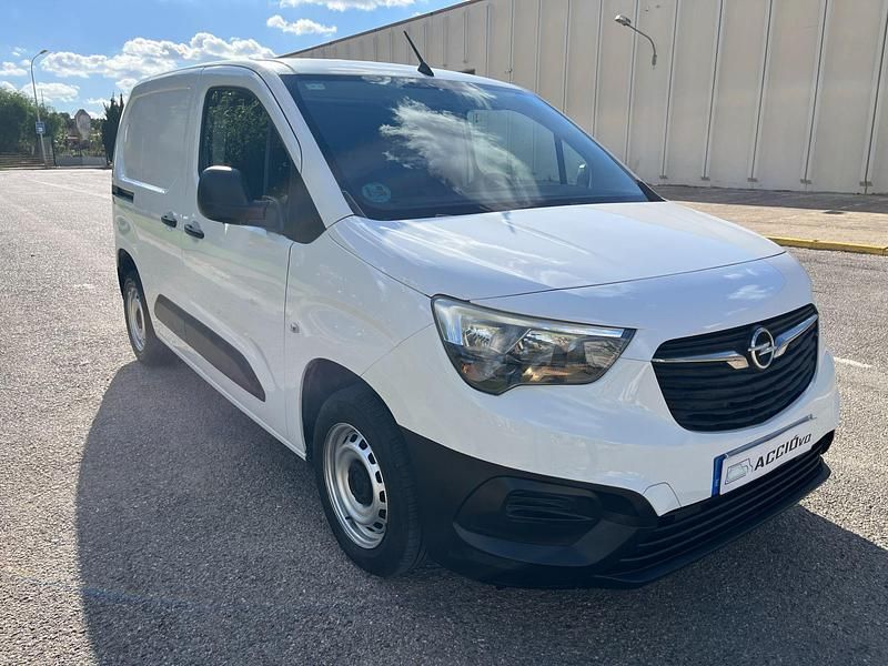 Usado Opel Combo 75 CV (55 kW) 2020 Blanco Berlina