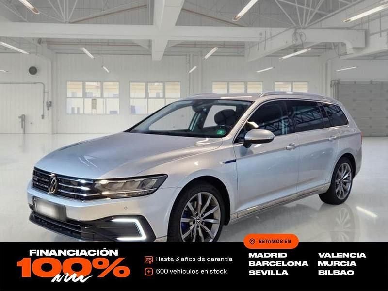 Gris Usado 2021 VW Passat GTE Familiar | 15.850 € - Imagen 1/4