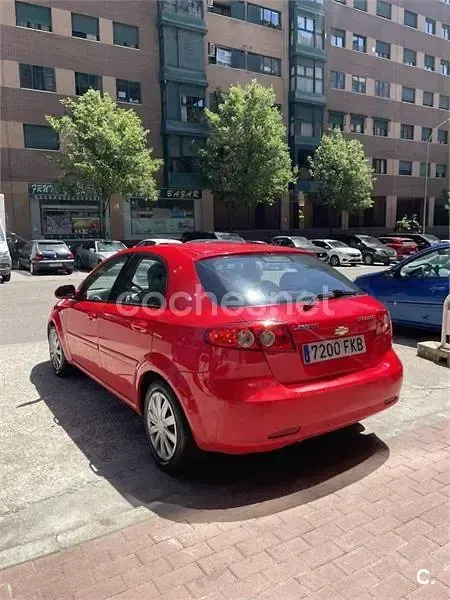 Usado Chevrolet Lacetti SX 109 CV (80 kW) 2006 Rojo Berlina