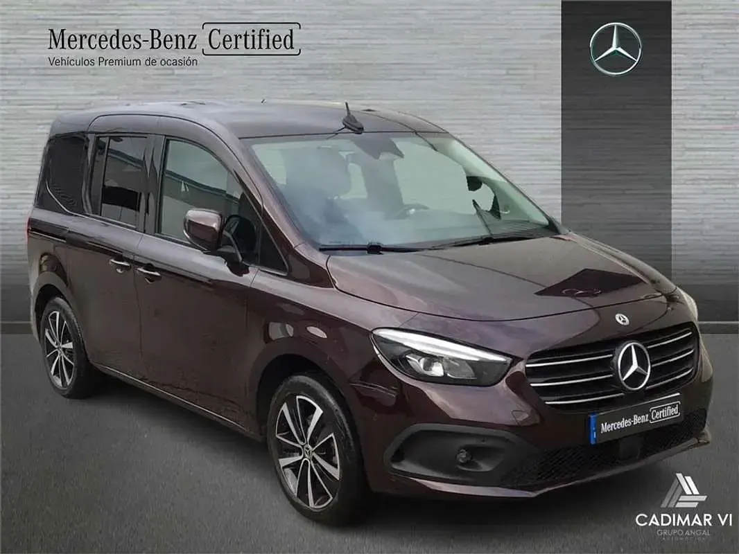 Usado Mercedes 180 116 CV (85 kW) 2025 Berlina