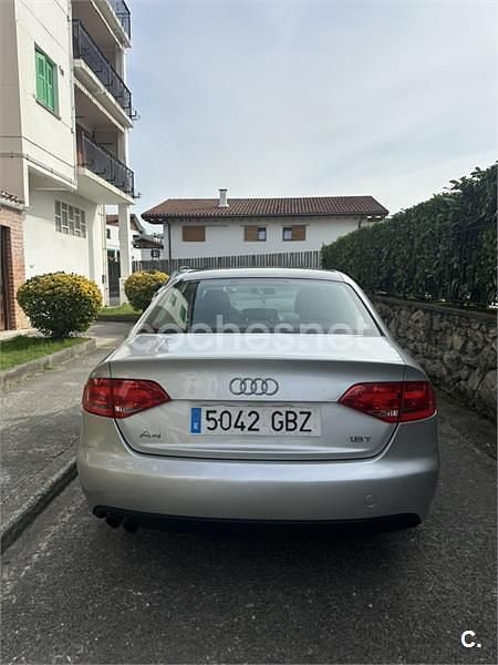 Usado Audi A4 160 HP (117 kW) 2008 Cinzento Sedan