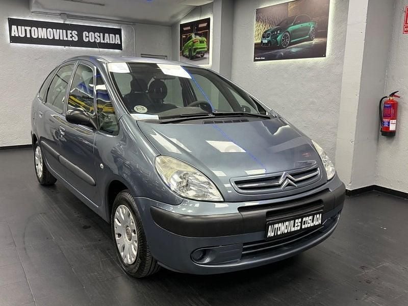 Usado Citroën Xsara Picasso 110 CV (80 kW) 2007 Gris / plata Monovolumen