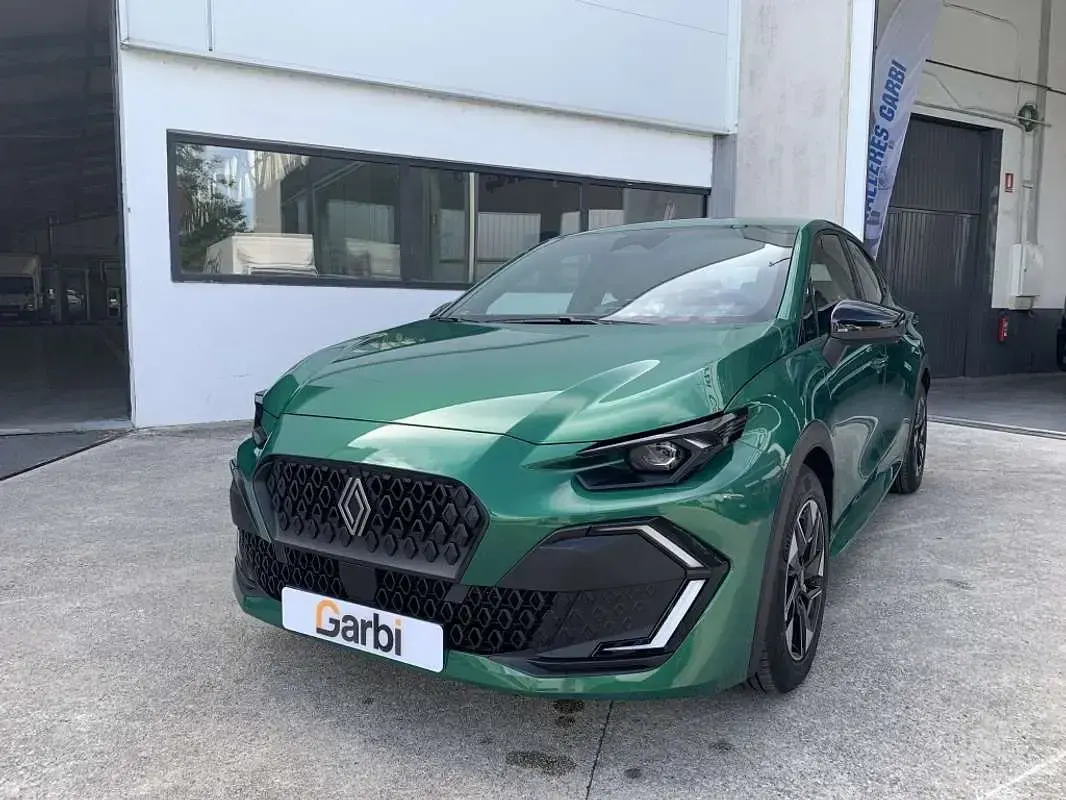 Nuevo Renault Clio Evolution 114 CV (83 kW) 2026 Verde Utilitario