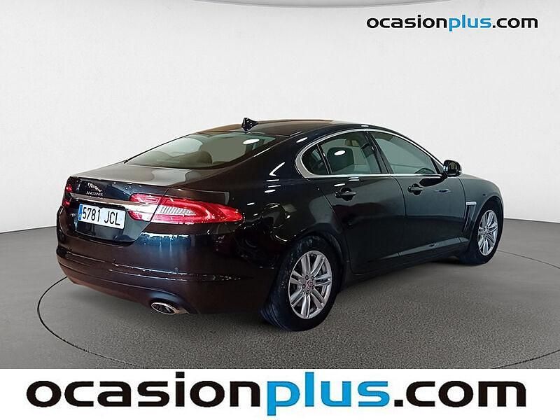 Usado Jaguar XF Luxury 200 CV (147 kW) 2015 Gris Berlina