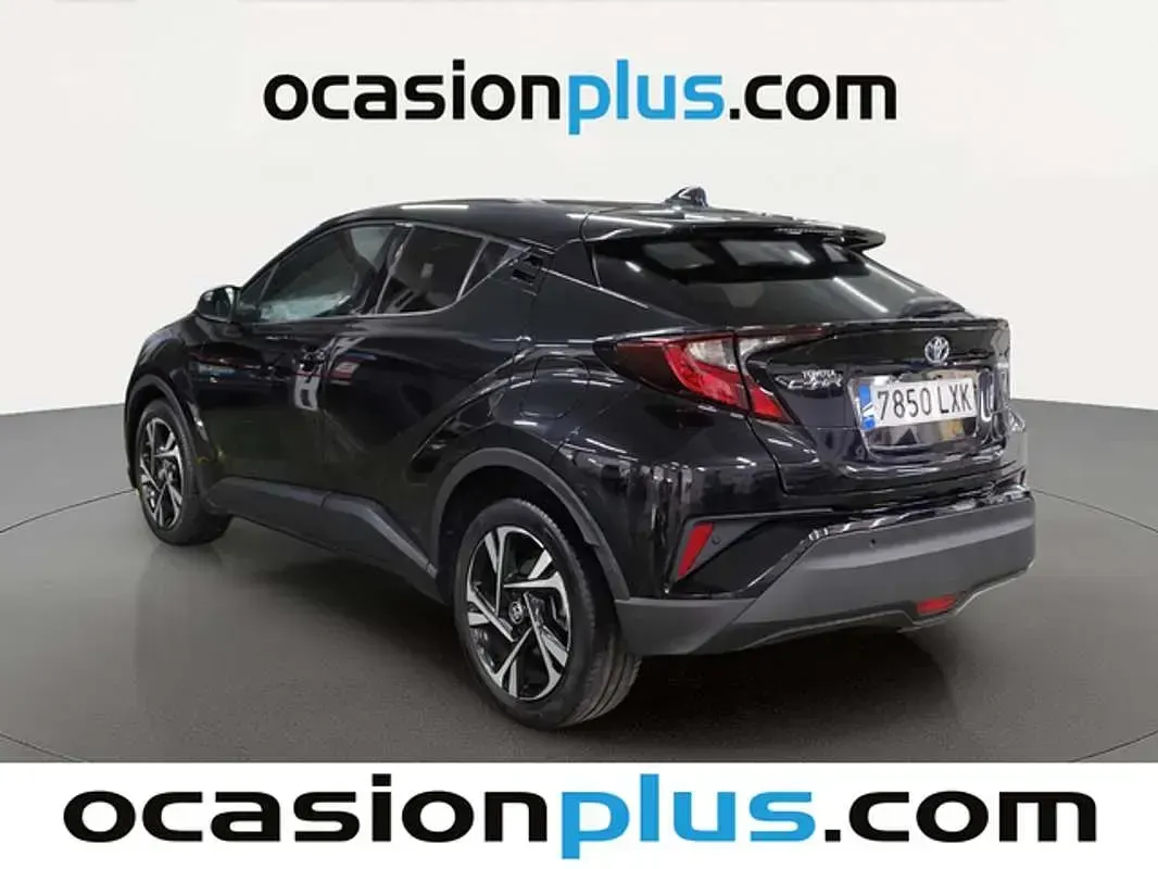 Usado Toyota C-HR Advance 122 CV (89 kW) 2022 Negro SUV