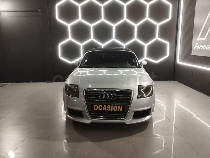 Usado Audi TT Roadster 150 CV (110 kW) 2005 Gris / plata Descapotable