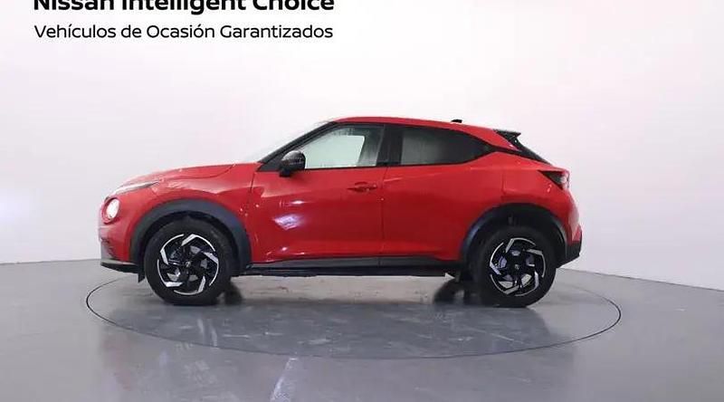 Usado Nissan Juke Acenta 114 CV (83 kW) 2024 Yokohama red (sólido) SUV