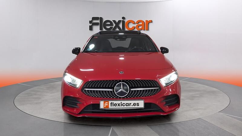 Usado Mercedes A200 150 CV (110 kW) 2019 Rojo Berlina