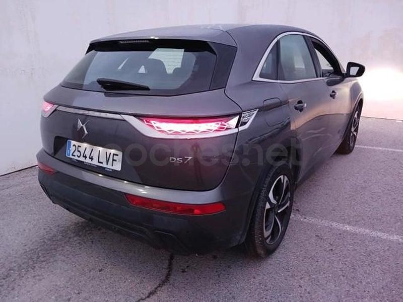 Usado DS Automobiles DS7 Crossback Bastille 130 CV (95 kW) 2022 Gris / plata SUV