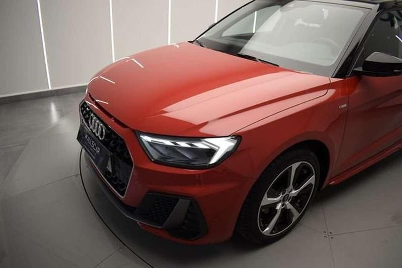 Usado Audi A1 Sportback S-Line 116 CV (85 kW) 2024 Rojo Utilitario