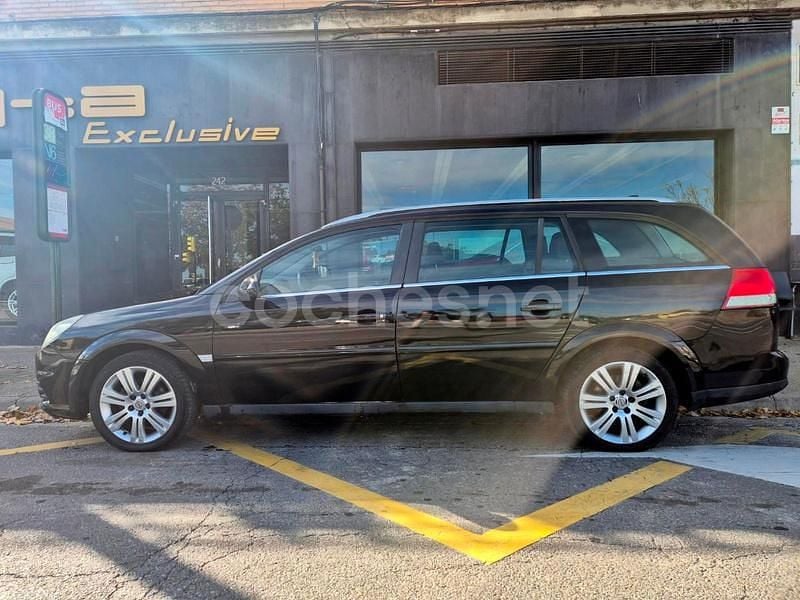 Negro Usado 2008 Opel Vectra Elegance Familiar | 2999 € (Precio justo) - Imagen 1/4