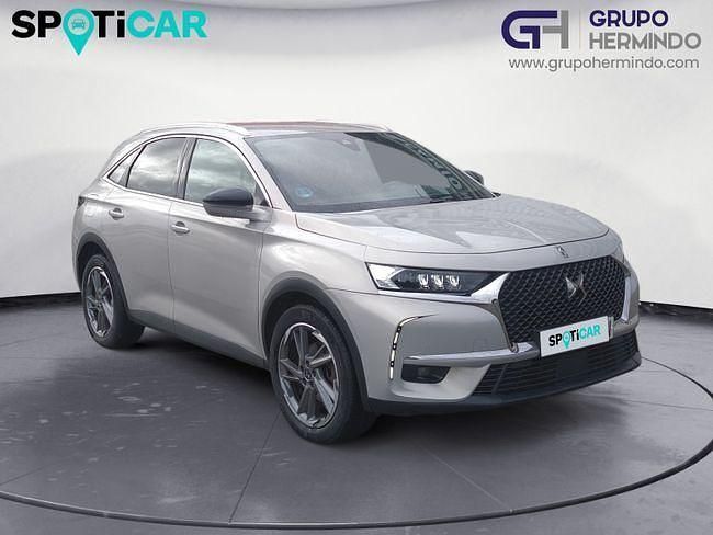 Usado DS Automobiles DS3 Crossback So Chic 130 CV (95 kW) 2021 Gris SUV