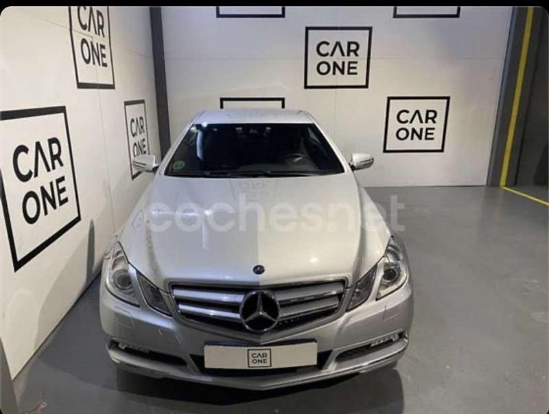 Käytetty Mercedes E250 Elegance 204 HP (150 kW) 2009 Harmaa Coupe - kaksiovinen