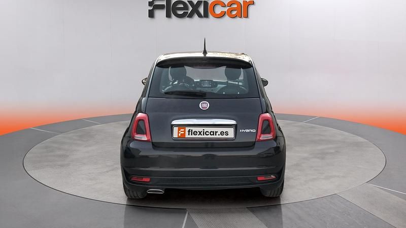 Usado Fiat 500 Club 71 CV (52 kW) 2022 Negro Berlina