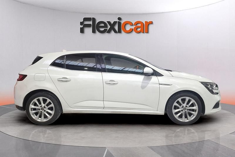 Usado Renault Mégane IV Zen 132 CV (97 kW) 2018 Blanco Berlina