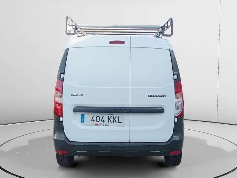 Usado Dacia Dokker Ambiance 103 CV (75 kW) 2018 Blanco Monovolumen