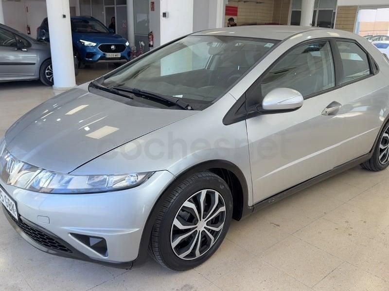 Usado Honda Civic Sport 140 CV (102 kW) 2008 Gris / plata Berlina