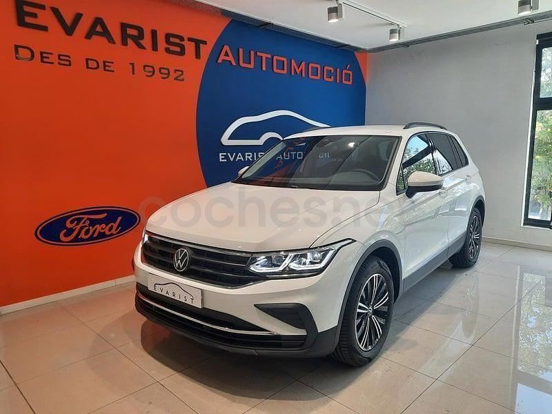 Usado VW Tiguan Life 150 CV (110 kW) 2025 Blanco SUV