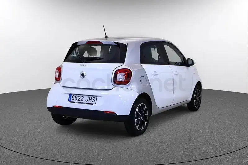 Usado Smart ForFour Passion 71 CV (52 kW) 2015 Blanco Utilitario