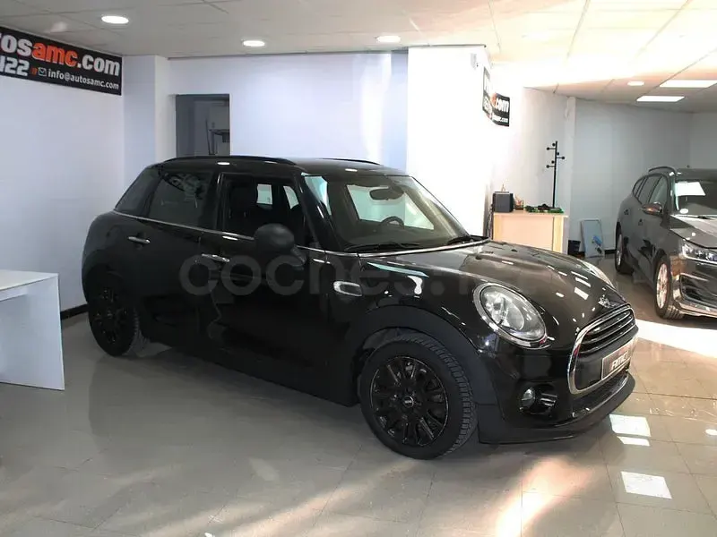 Usado Mini One D 95 CV (69 kW) 2016 Negro Utilitario