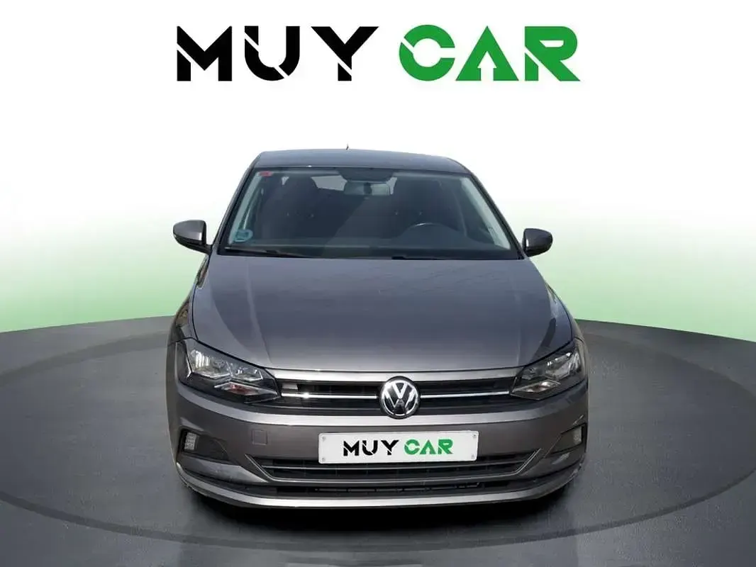Usado VW Polo Advance 95 CV (69 kW) 2019 Gris Utilitario