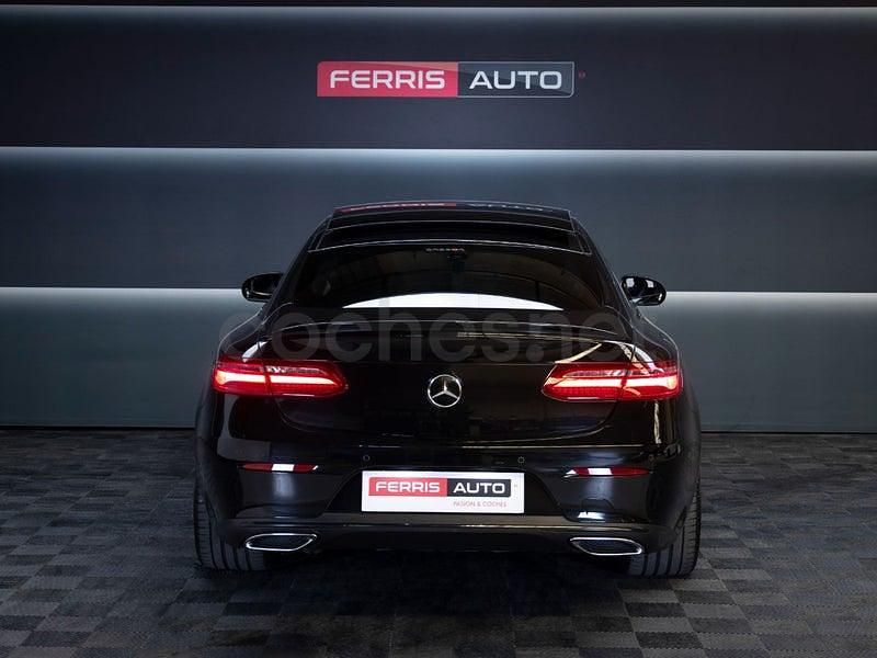 Usado Mercedes E220 194 CV (142 kW) 2019 Negro Coupe