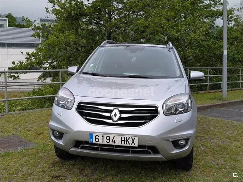 Begagnad Renault Koleos Expression 150 HK (110 kW) 2012 Grå SUV