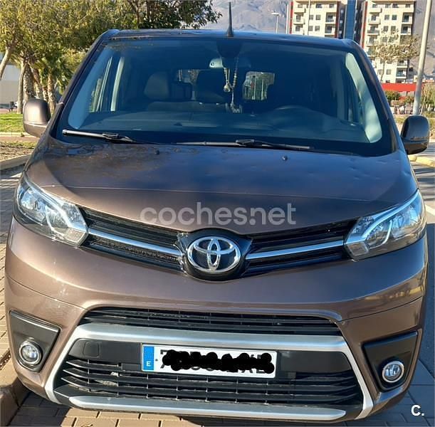 Beige Usado 2022 Toyota Proace Verso Familiar | 30.000 € (Precio justo) - Imagen 1/1