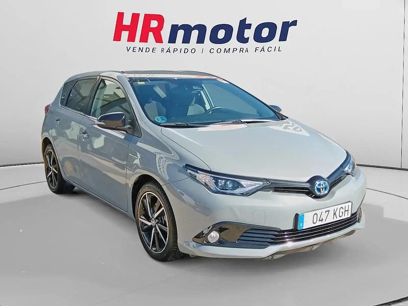 Blanco Usado 2017 Toyota Auris Hybrid Utilitario | 13.790 € (Precio justo) - Imagen 1/4