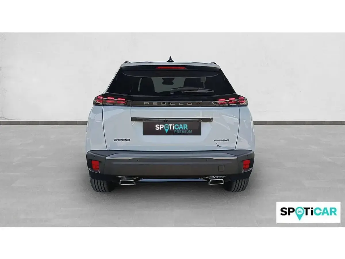 Usado Peugeot 2008 Allure 145 CV (106 kW) 2025 Blanco SUV