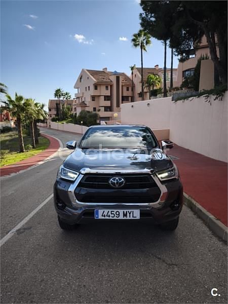 Gris / plata Usado 2022 Toyota HiLux Recogida | 45.000 € (Precio justo) - Imagen 1/4