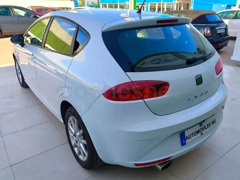Usado Seat Leon Copa 105 CV (77 kW) 2012 Blanco Berlina