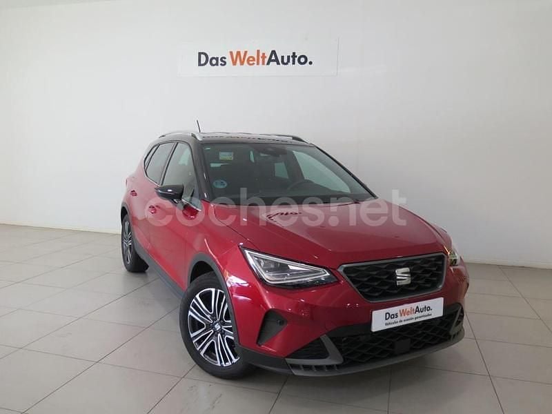 Rojo Usado 2024 Seat Arona FR SUV | 20.900 € (Un poco caro) - Imagen 1/4