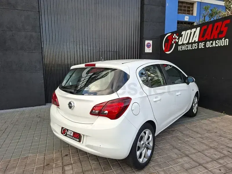 Usado Opel Corsa 90 CV (66 kW) 2019 Blanco Utilitario