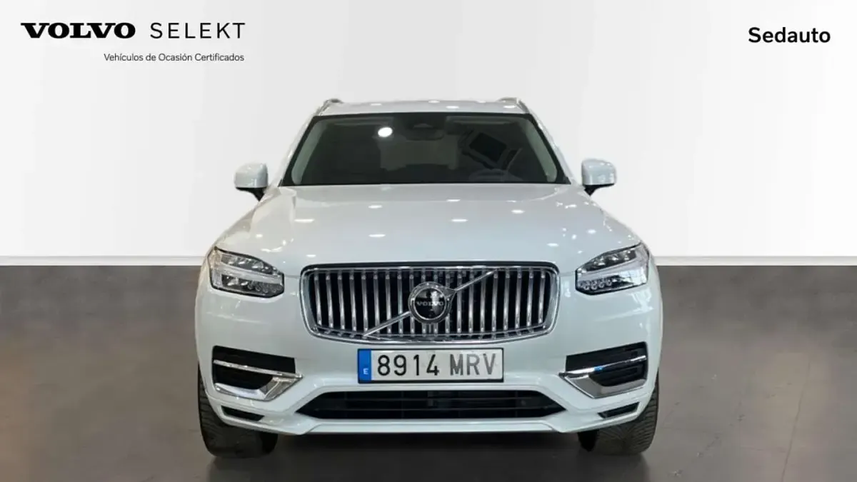 Usado Volvo XC90 Plus 250 CV (183 kW) 2024 Blanco SUV