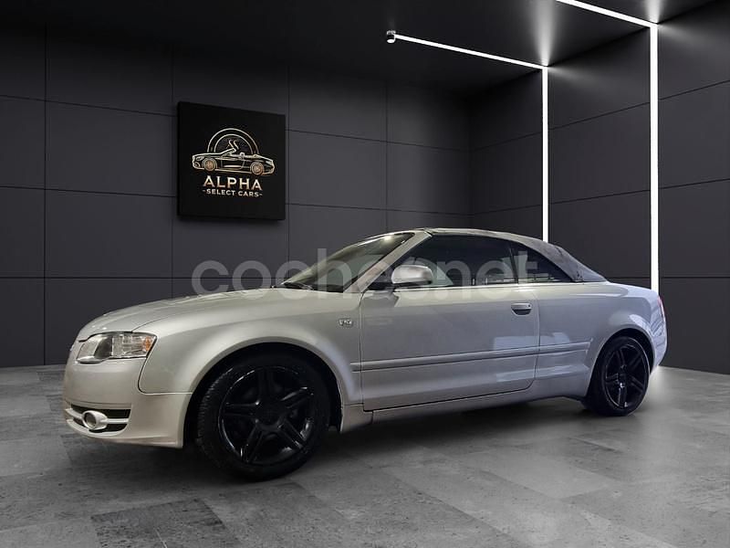 Gris / plata Usado 2009 Audi A4 Cabriolet Descapotable | 6923 € (Precio justo) - Imagen 1/4