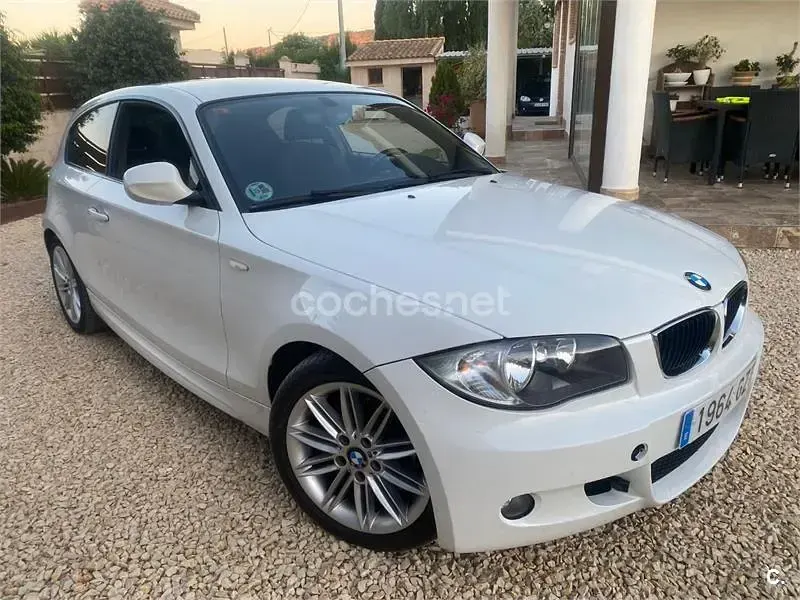 Usado BMW 118 143 CV (105 kW) 2010 Blanco Utilitario