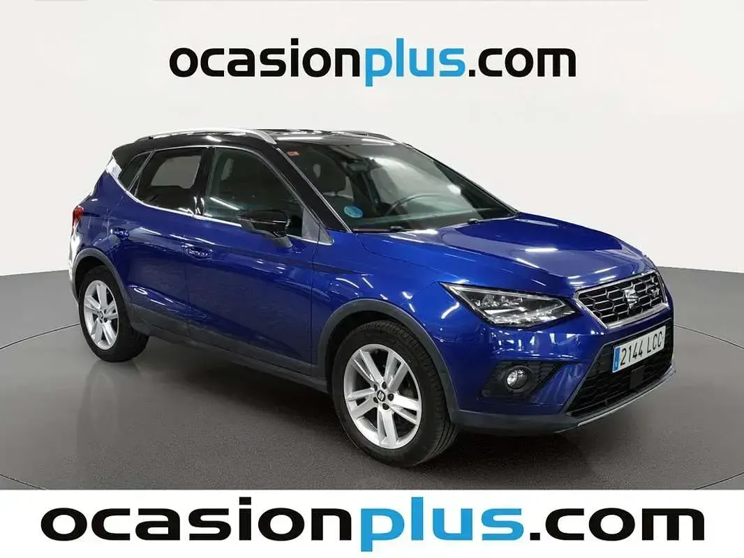 Usado Seat Arona FR 90 CV (66 kW) 2019 Azul SUV