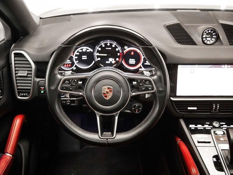 Usado Porsche Cayenne 462 CV (339 kW) 2021 Gris / plata SUV