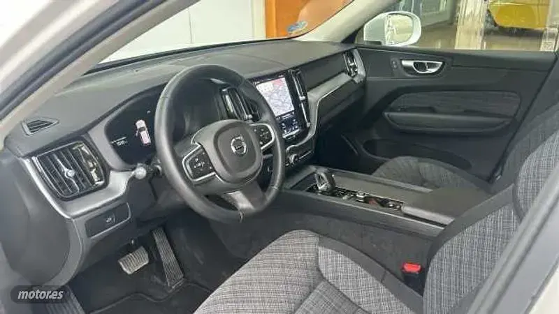 Usado Volvo XC60 Core 2025 Blanco SUV