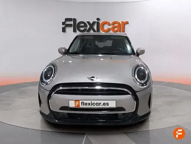 Usado Mini ONE 102 CV (75 kW) 2021 Gris Utilitario
