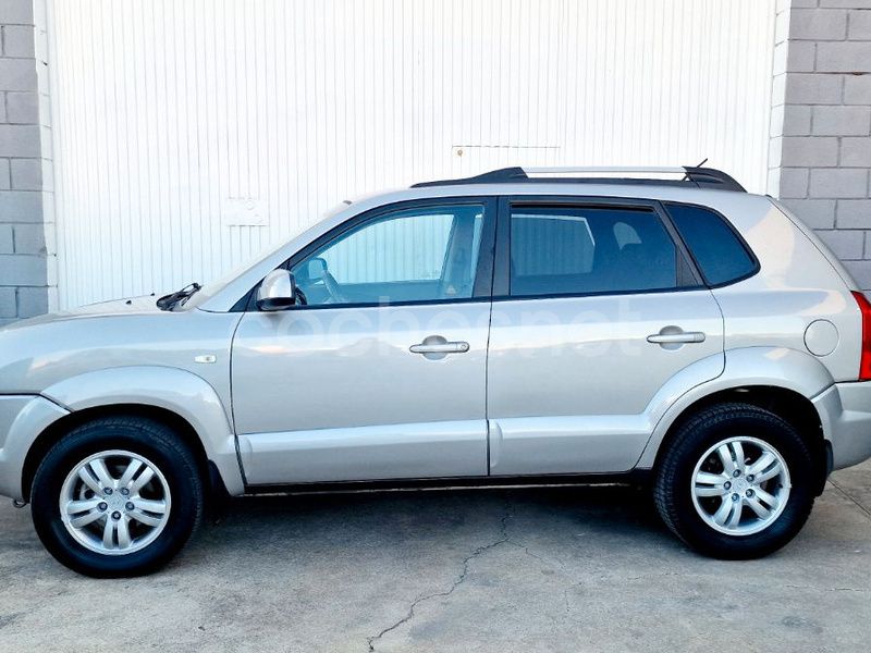 Usado Hyundai Tucson Style 140 CV (102 kW) 2007 Gris / plata SUV